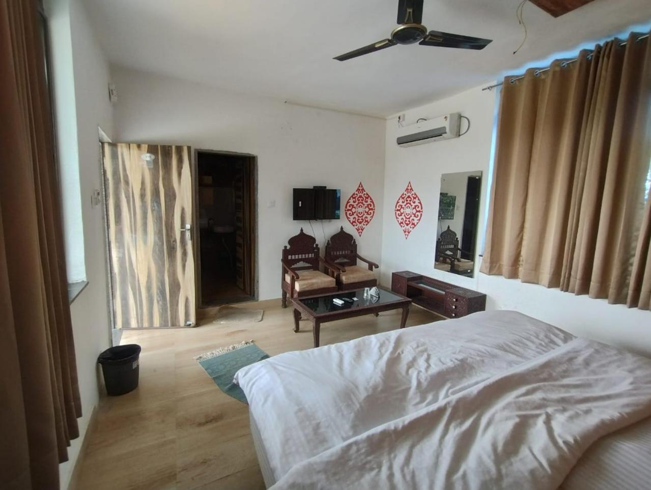 מאונט אבו Rudraksha Inn מראה חיצוני תמונה