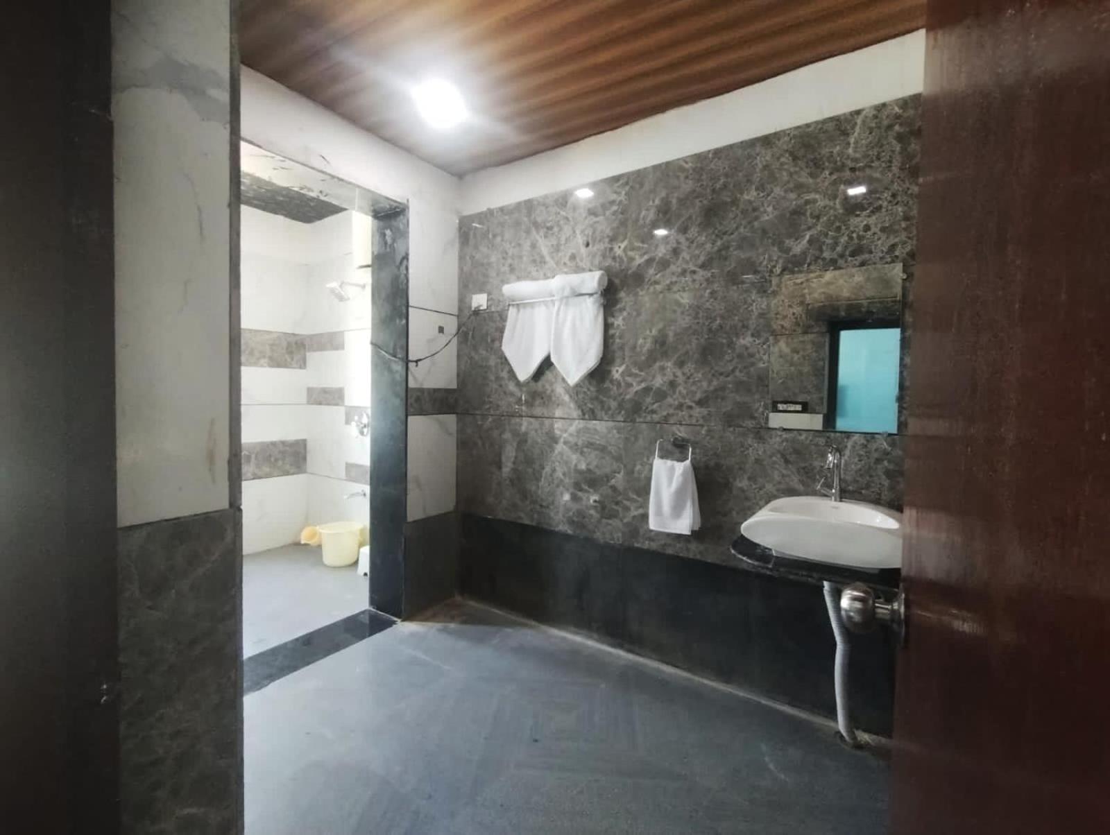 מאונט אבו Rudraksha Inn מראה חיצוני תמונה